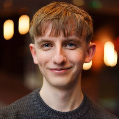 Tom Shackleton's headshot
